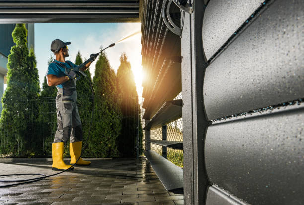Best Driveway Pressure Washing  in Helena Flats, MT